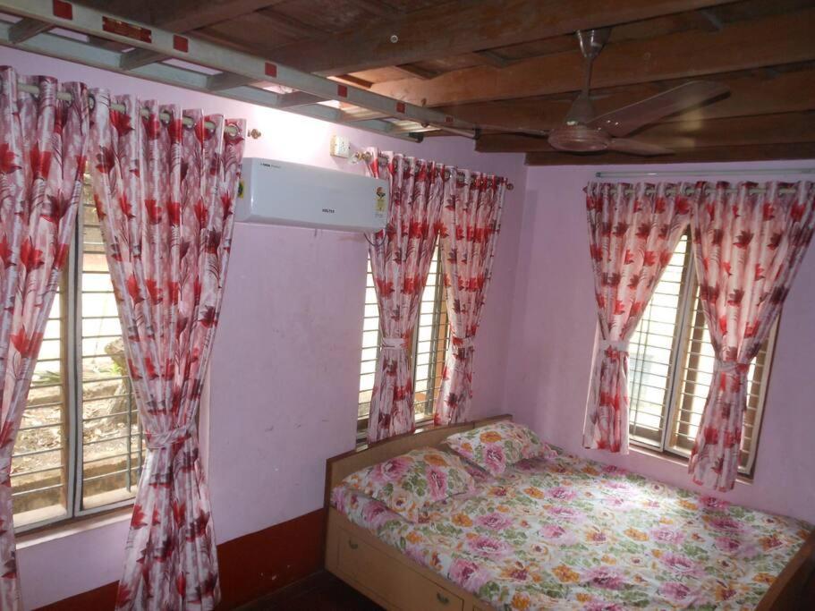 Runnin Airport - Homestay Gurpur Exterior foto